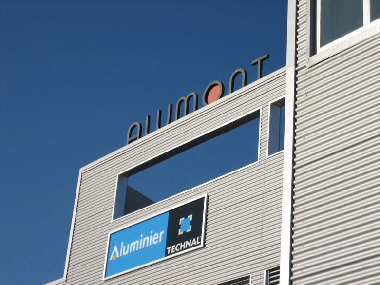 Taller Alumont - Carpinter&iacute;a Aluminio
